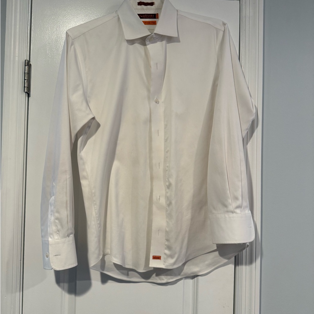Oliver men’s white button down shirt